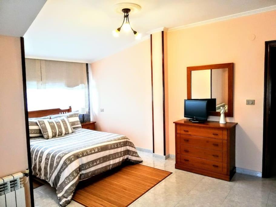Apartamento En Las Afueras Ribadeo Exterior photo